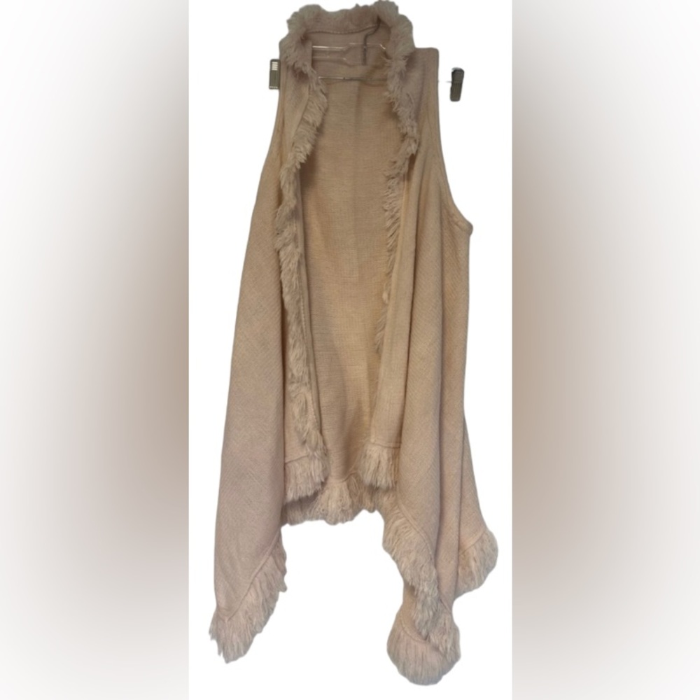 Occasionally Made Open Drape Front Fringe Hem Oversized Baby Pink Vest OS Cozy
